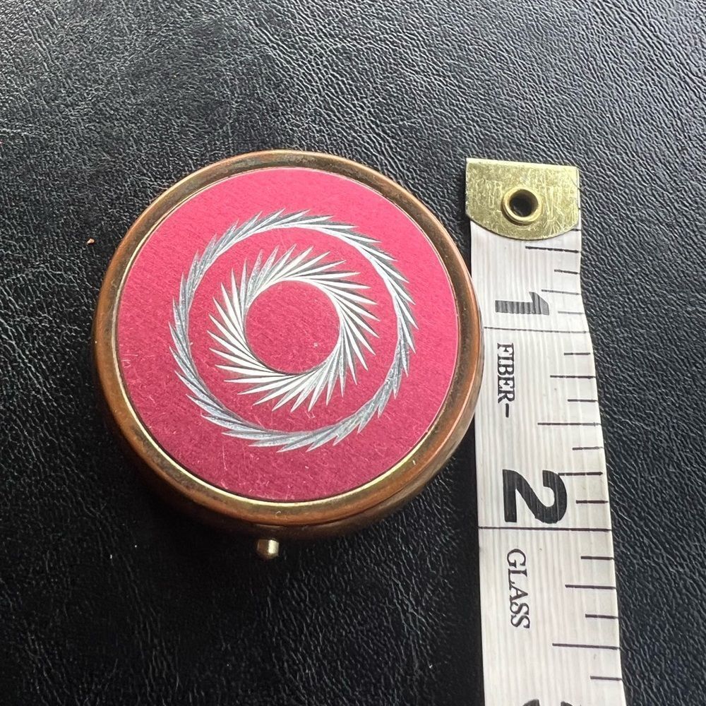 Vintage Red Pill Box - Picture 7 of 7